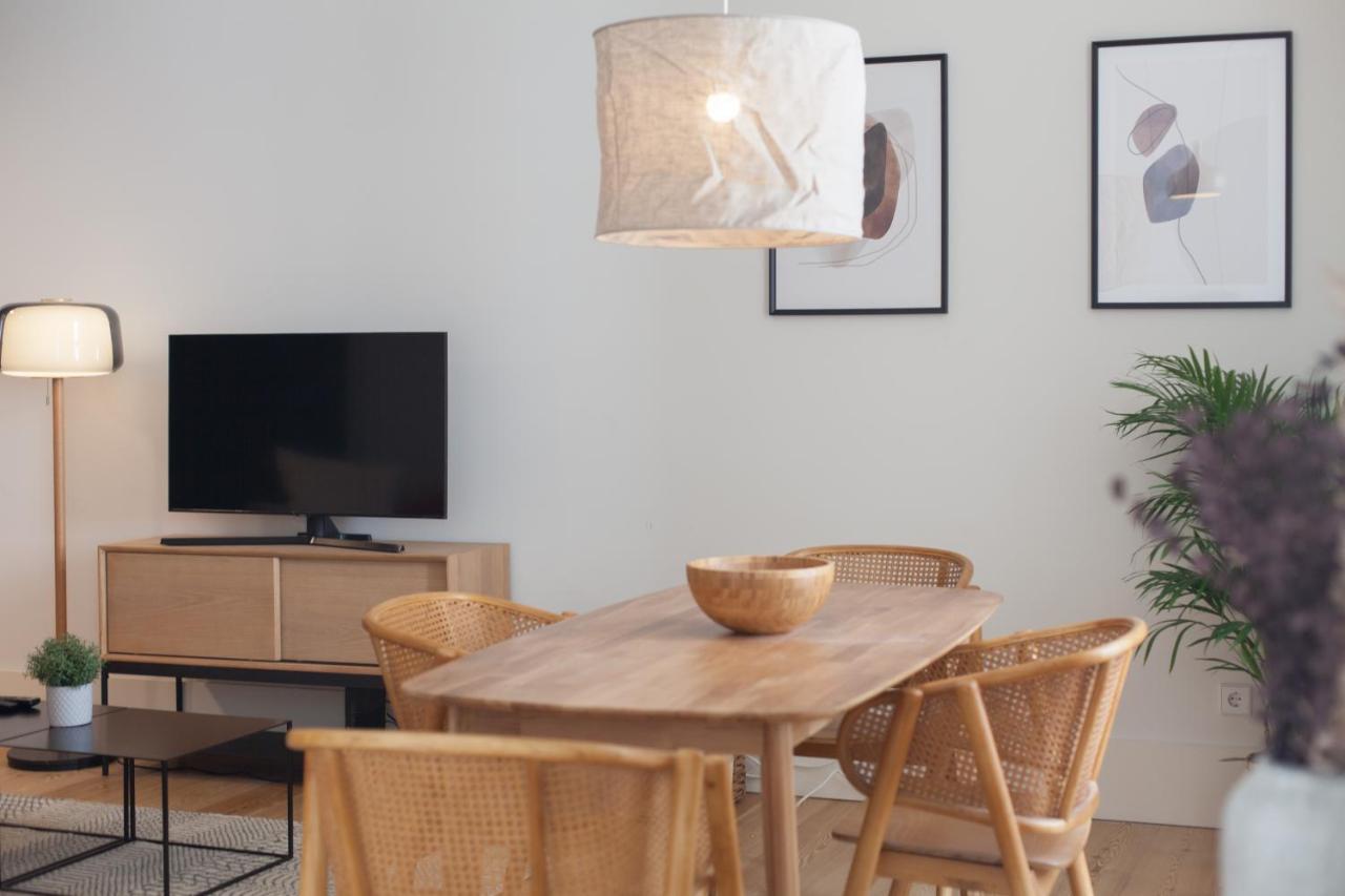 Flh Praca Comercio Bright Flat